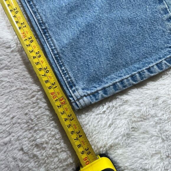 Carhartt Mens Relaxed Fit Light Wash Denim Jeans - Picture 9 of 10